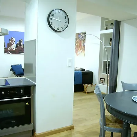 Duplex Jacquemart - Caveau Bourguignon - Centre Historique Dijon Apartment Dijon